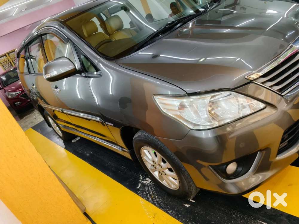 Toyota Innova 2.5 Ev Ps 7 Str Bsiv, 2012, Diesel