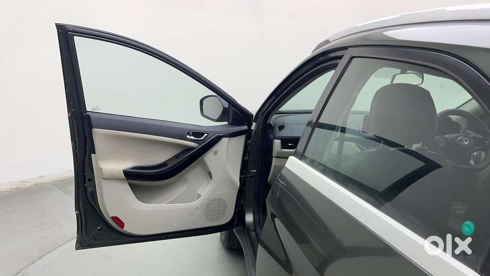 Tata Nexon 1.2 Revotron Xz Plus, 2021, Petrol