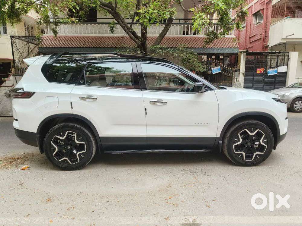 Tata Safari Accomplished Plus Dual Tone At, 2024, Diesel