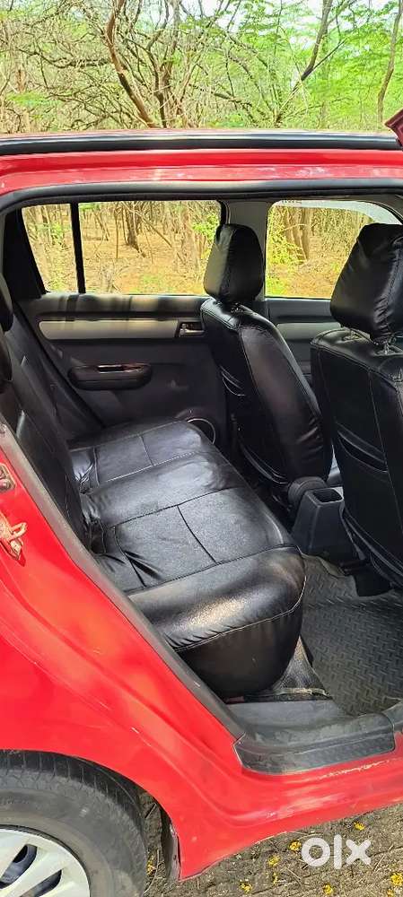 Maruti Suzuki Swift Vxi