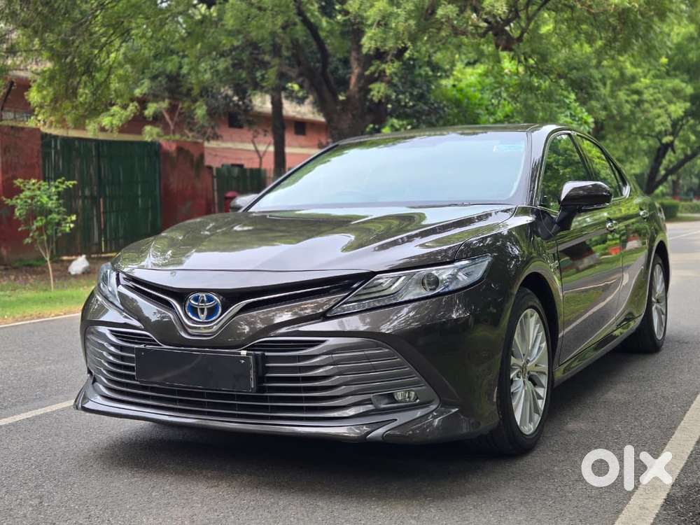 Toyota Camry Hybrid, 2021, Petrol
