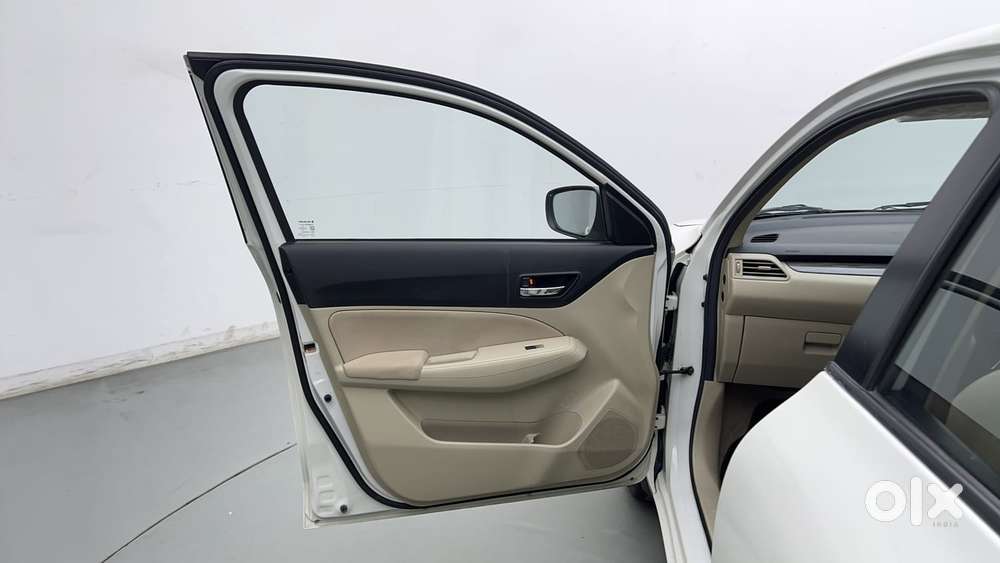 Maruti Suzuki Dzire 1.2 Vxi, 2023, Petrol