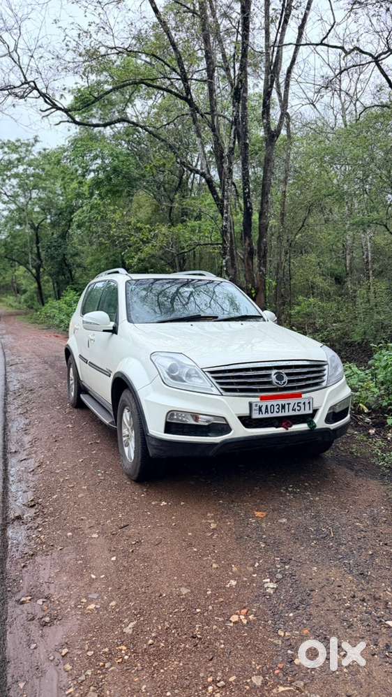 Ssangyong Diesel Car 2014 Top Model Rare Car 0to100 (8) Second