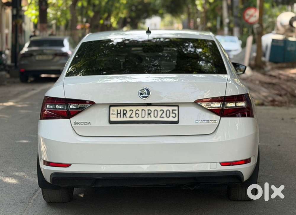 Skoda Superb Sportline 2.0 Tdi At, 2018, Diesel