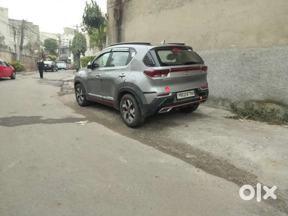Kia Sonet 2021 Diesel 21000 Km Driven