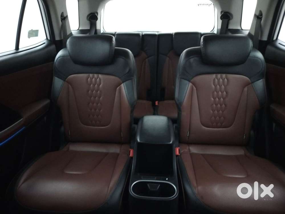 Hyundai Alcazar 2.0 Platinum (o) Petrol At 6 Str, 2021, Petrol