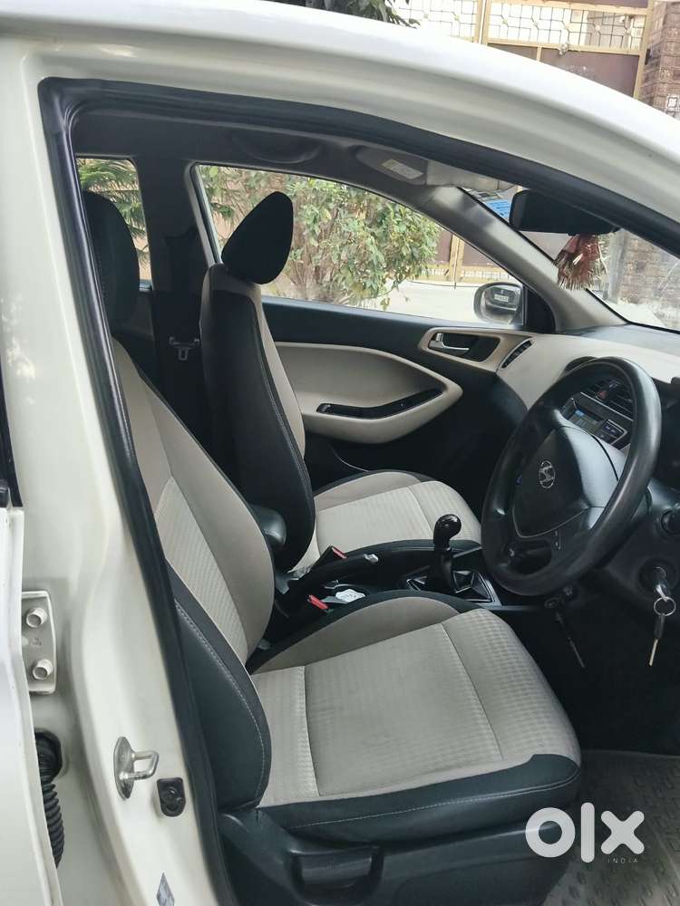 Hyundai I20 Magna 1.2 Mt, 2018, Petrol