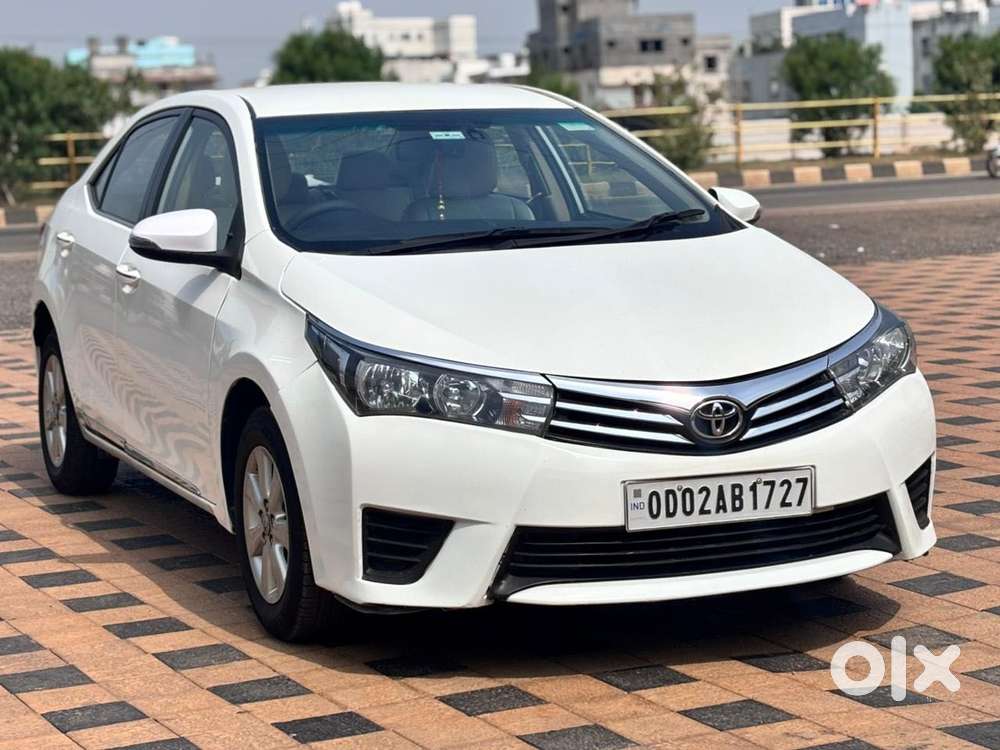 Toyota Corolla Altis 2013-2017 D-4d G, 2016, Diesel