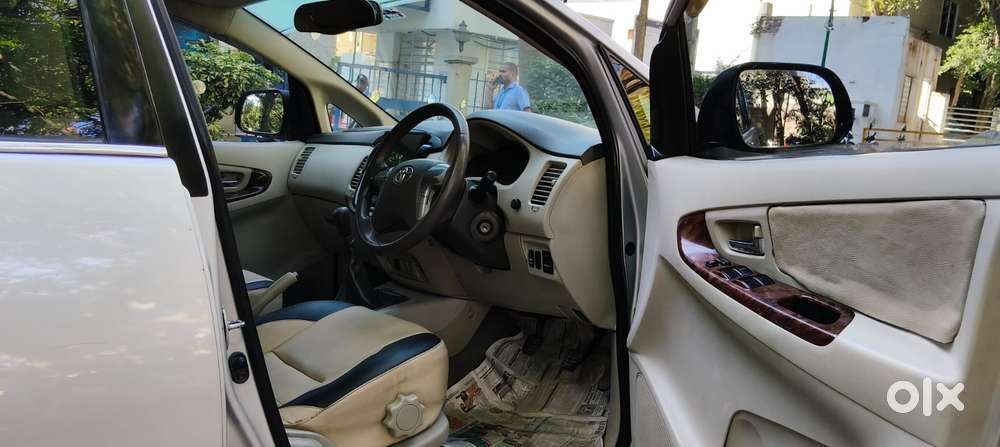 Toyota Innova 2.5 Z Diesel 7 Seater, 2013, Diesel