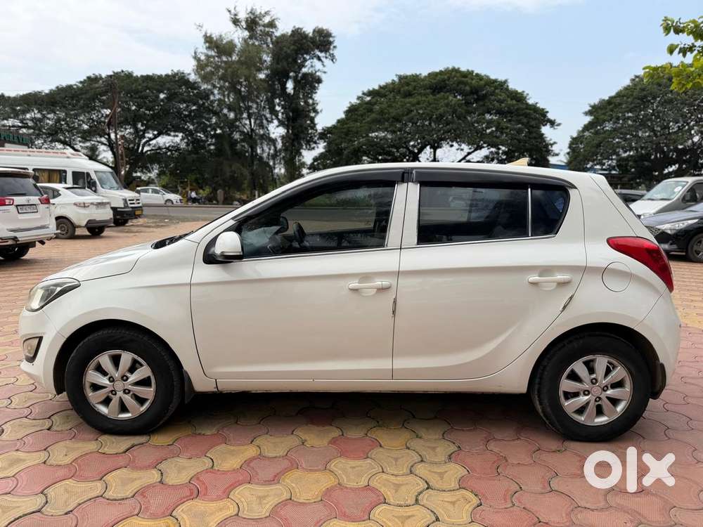 Hyundai I20 Sportz Option 1.4 Crdi, 2012, Diesel