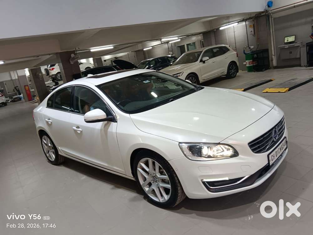 Volvo S60 D4 Momentum, 2019, Diesel