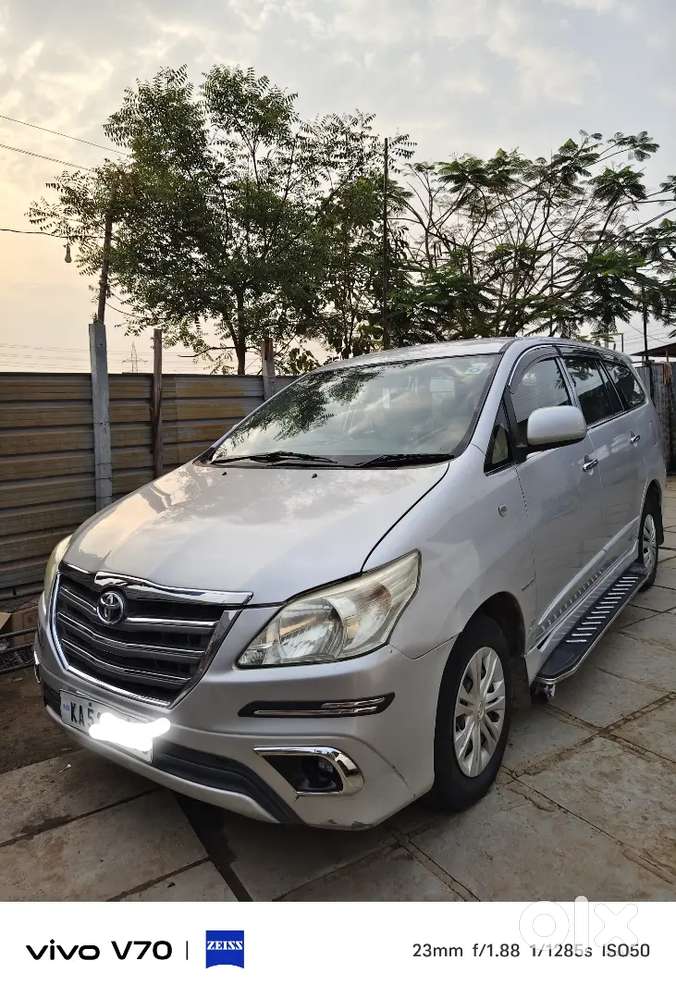 Toyota Innova 2014 Diesel 170000 Km Driven
