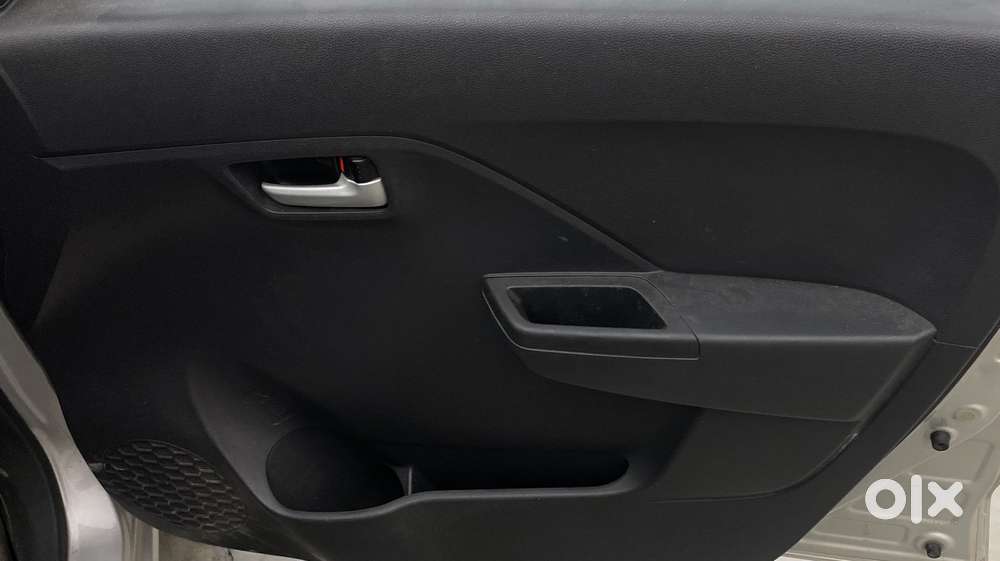 Volkswagen Virtus 1.0 Topline Tsi At, 2022, Petrol