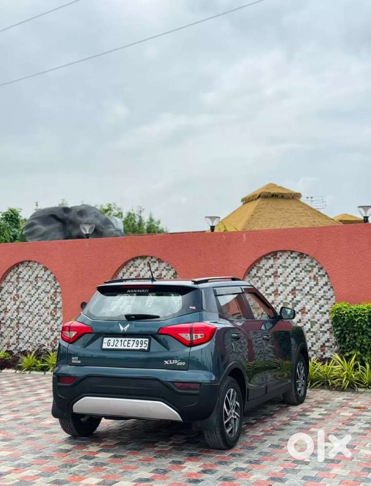 Mahindra Xuv300 W8 Option Diesel, 2023, Diesel