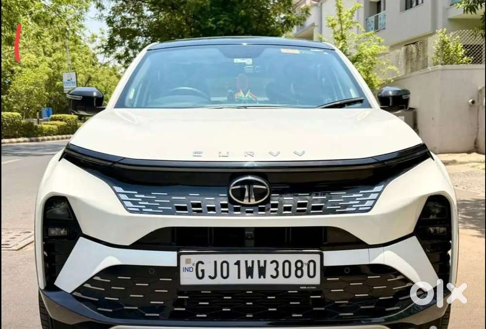 Tata Curvv 2025 Diesel 4800 Km Driven