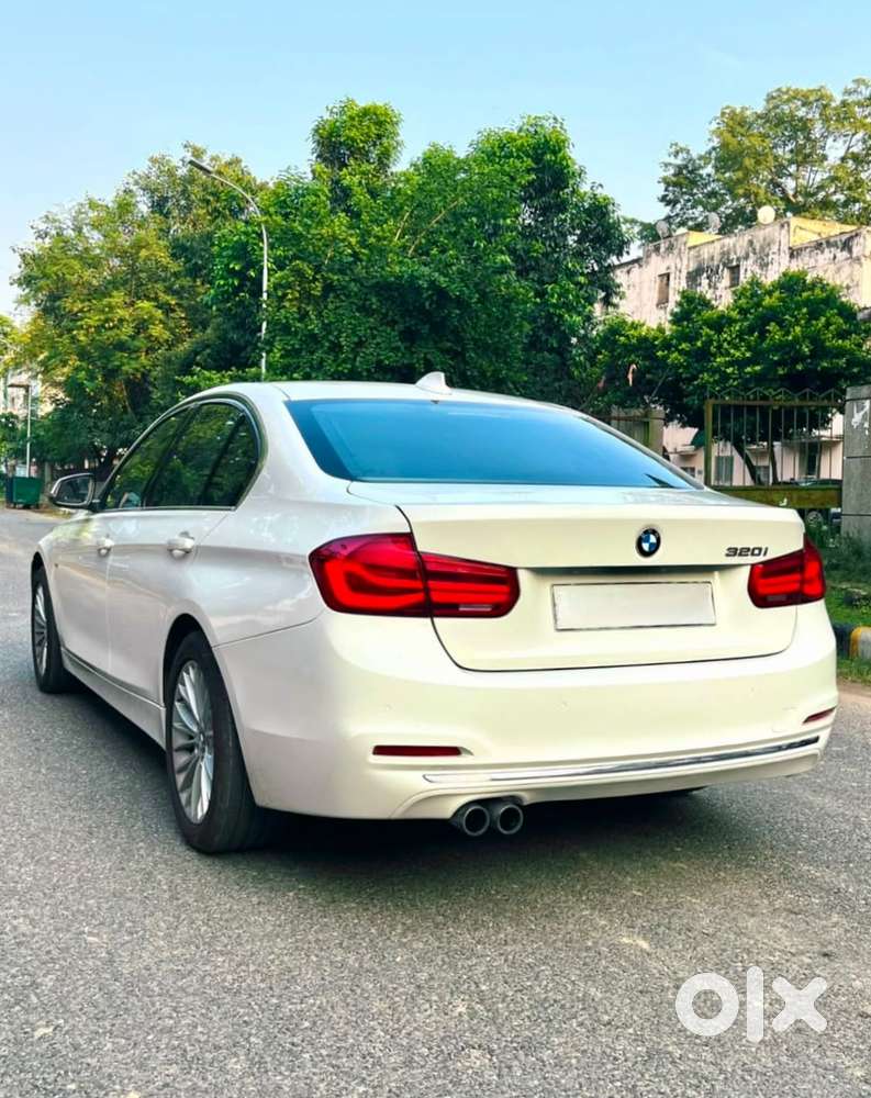 Bmw 3 Series 2.0 320i Luxury Line, 2016, Petrol