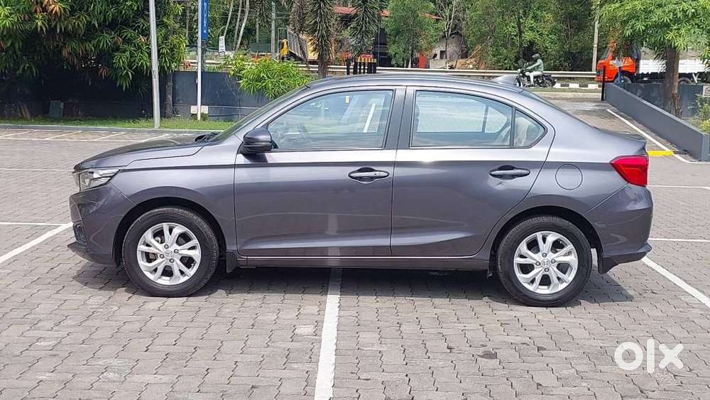 Honda Amaze 2nd Gen Vx, 2019, Petrol