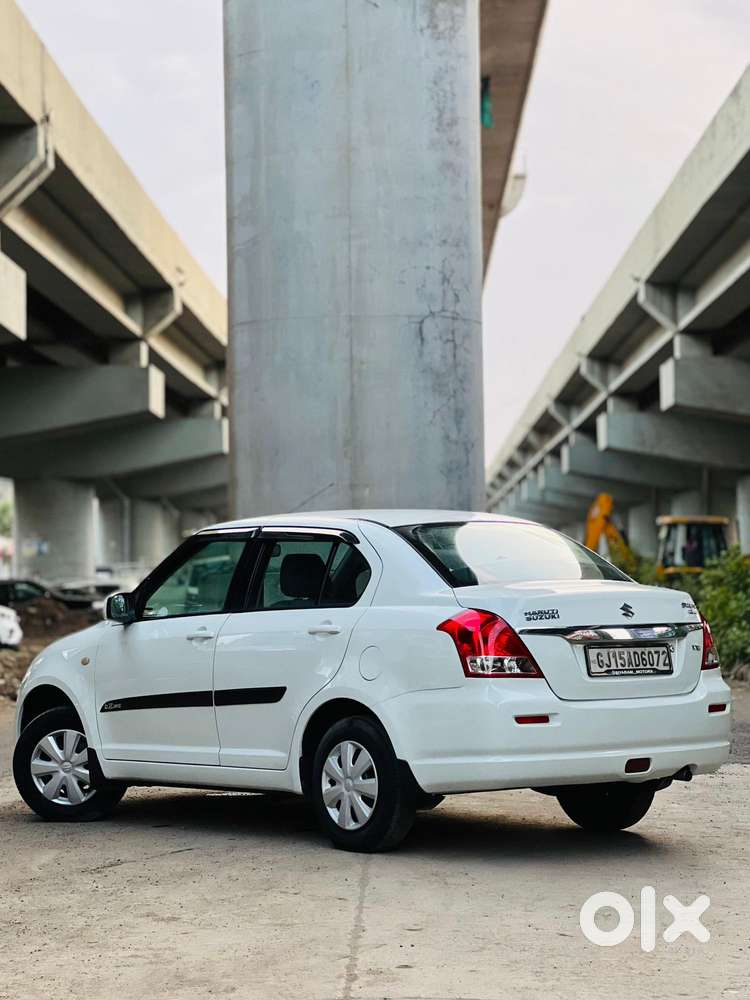 Maruti Suzuki Swift Dzire 1.2 Vxi Bsiv, 2011, Petrol