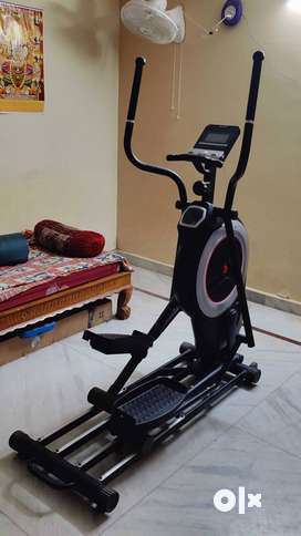 Aerofit Cross Trainer Used Gym Fitness equipment for sale in