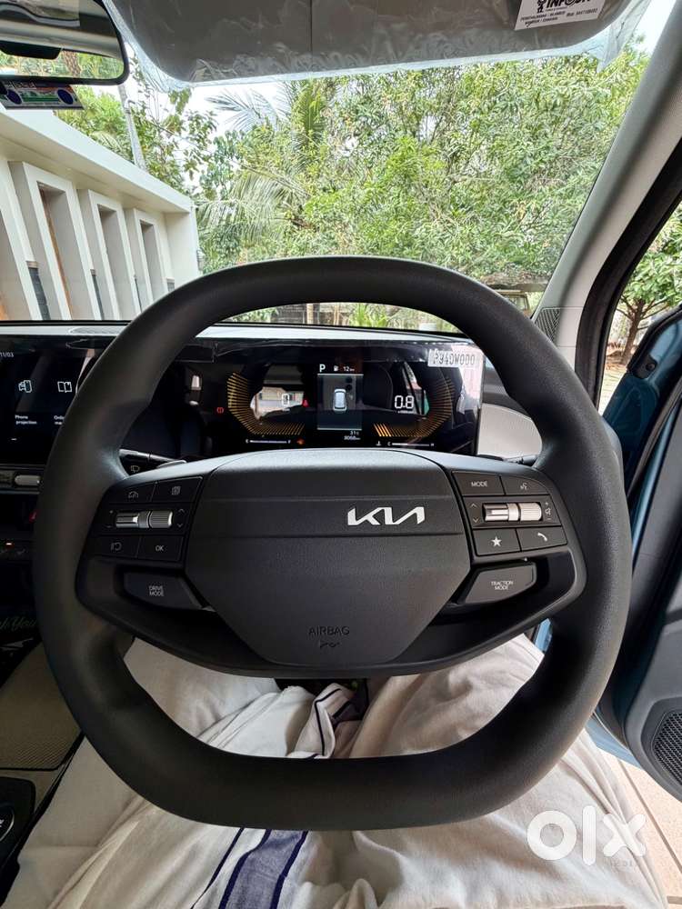 Brand New Frost Blue Colour Kia Syros In Showroom Condition For Sale