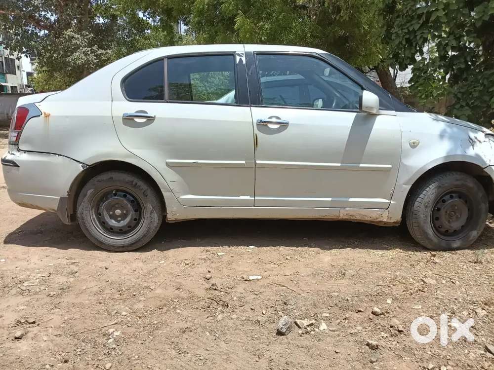 ગાડી ચાલુ કૅન્ડીસન છે