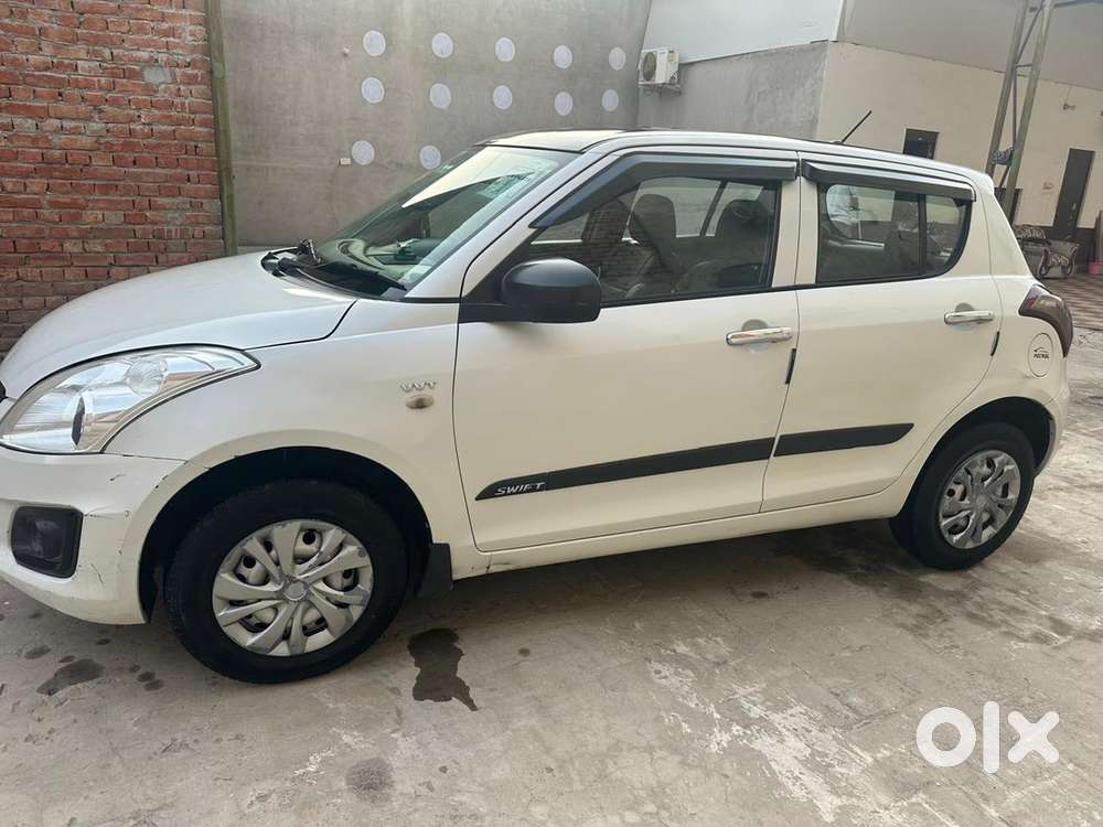 Maruti Suzuki Swift Petrol 2015