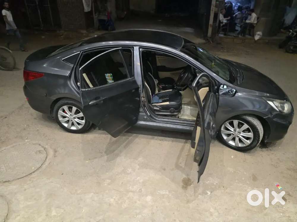 Hyundai Verna Diesel 2013