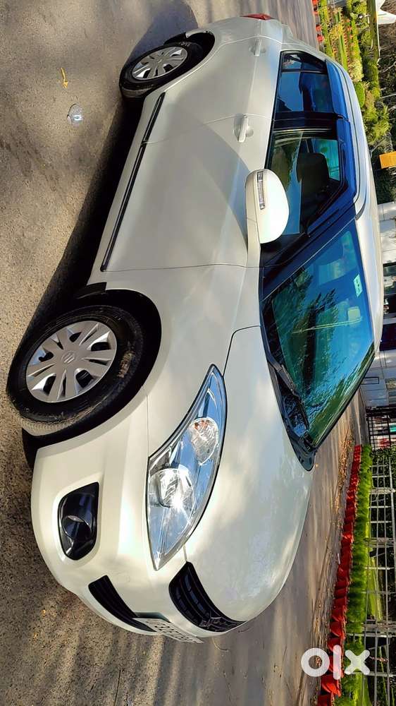 Maruti Suzuki Swift Dzire Vdi Bsiv, 2013, Diesel