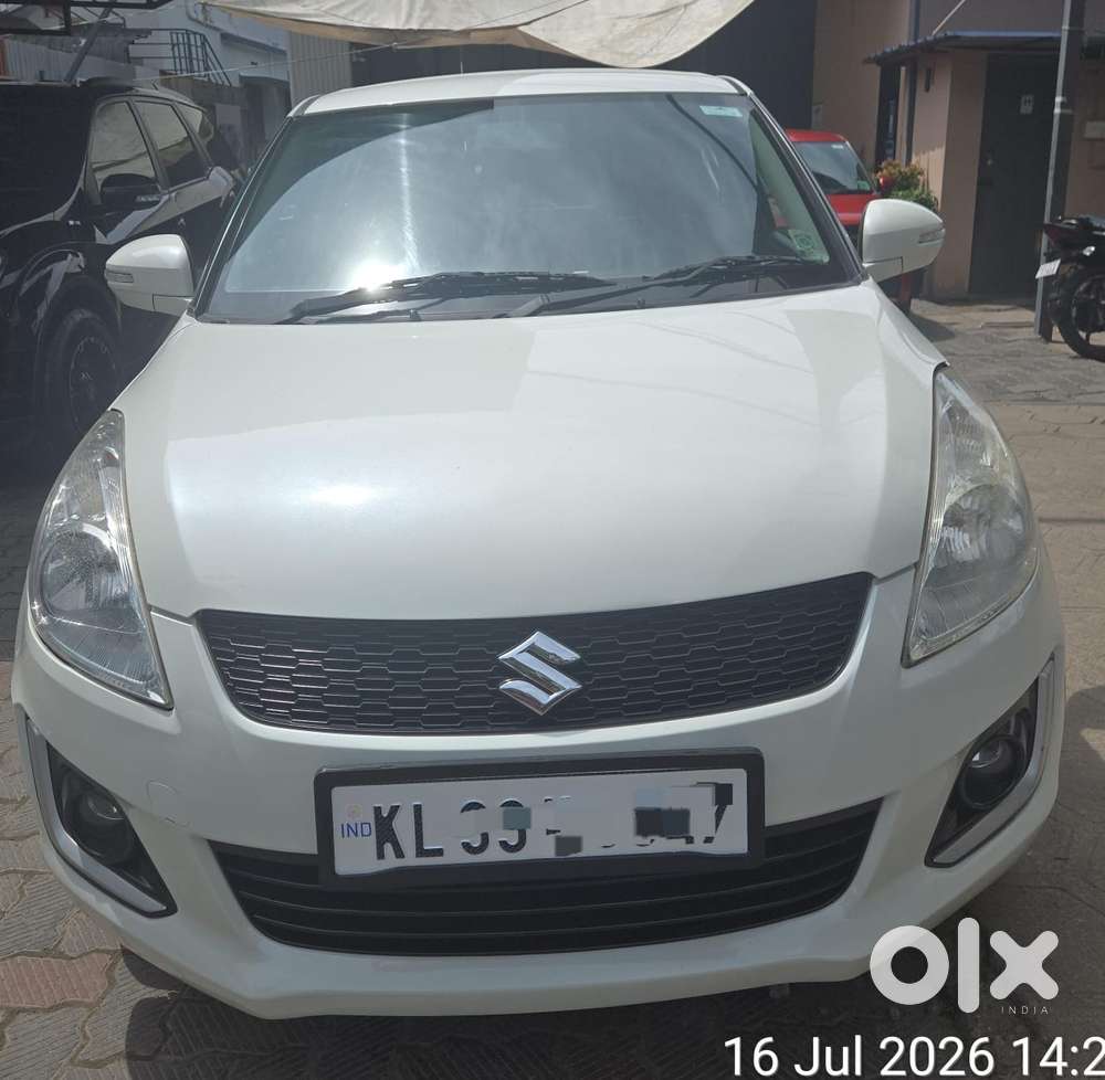 Maruti Suzuki Swift Vxi Abs Bsiv, 2016, Petrol
