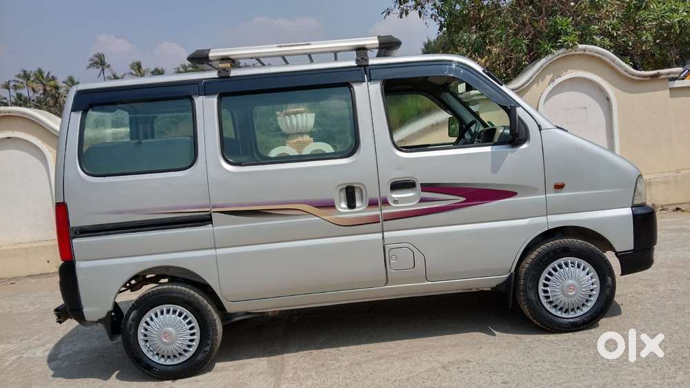 Maruti Suzuki Eeco 5 Str Ac (o), 2010, Petrol