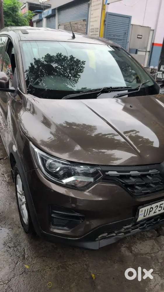 Renault Triber 1.0 Rxz 2021 Petrol Manual