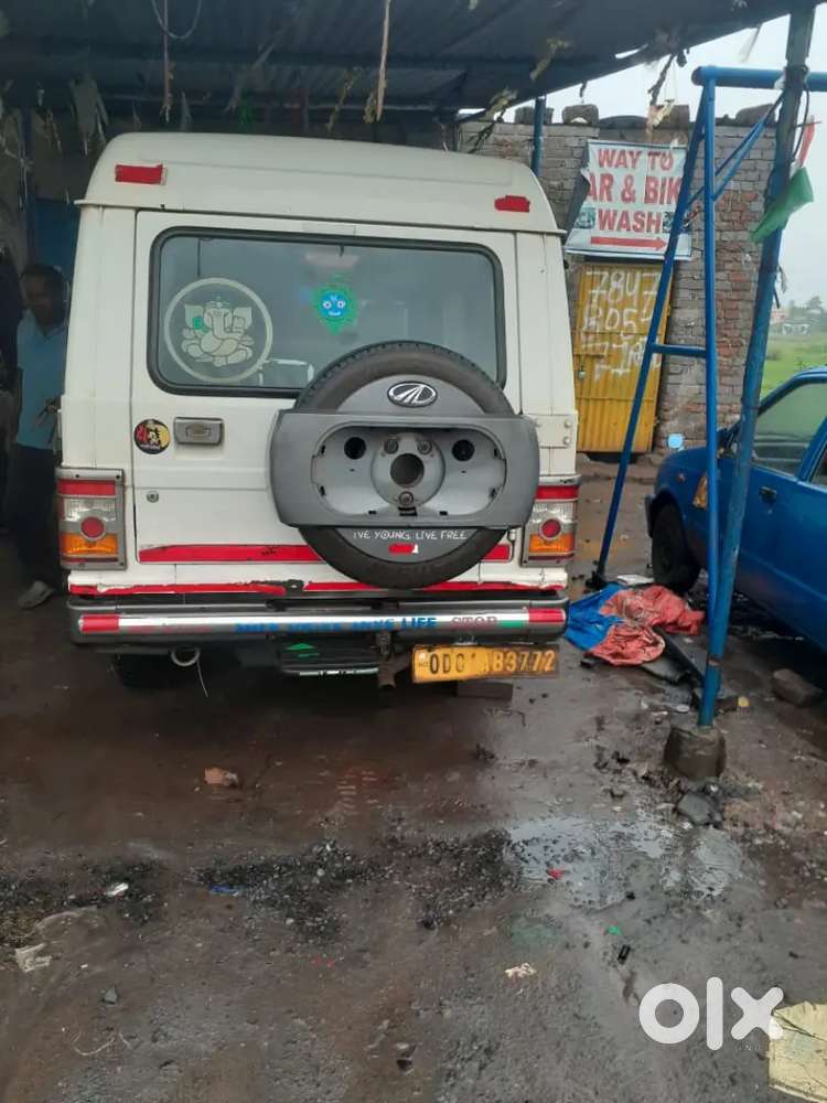 Well Maintained Bolero Plus 2019 Model 9 Seater