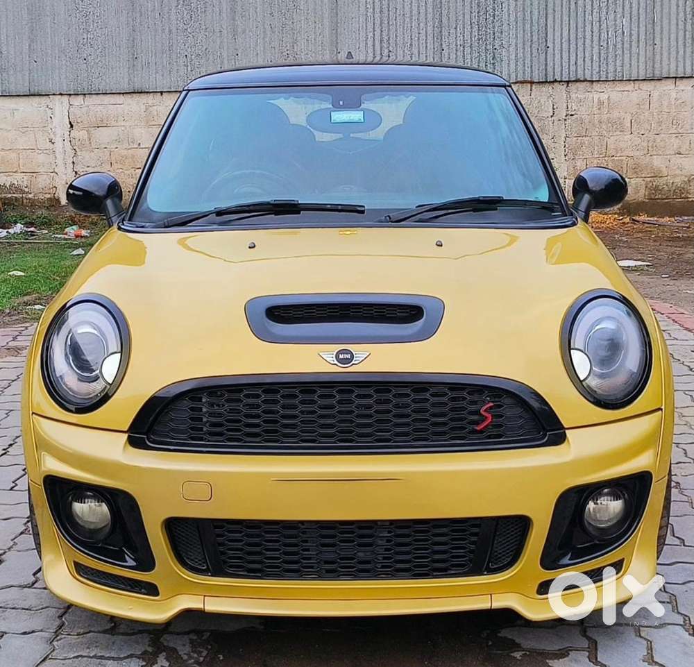 Mini Cooper 3 Door 2015 Petrol 39000 Km Driven