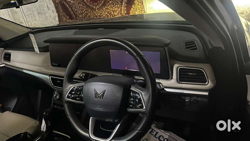 Mahindra Xuv700 Petrol 2022