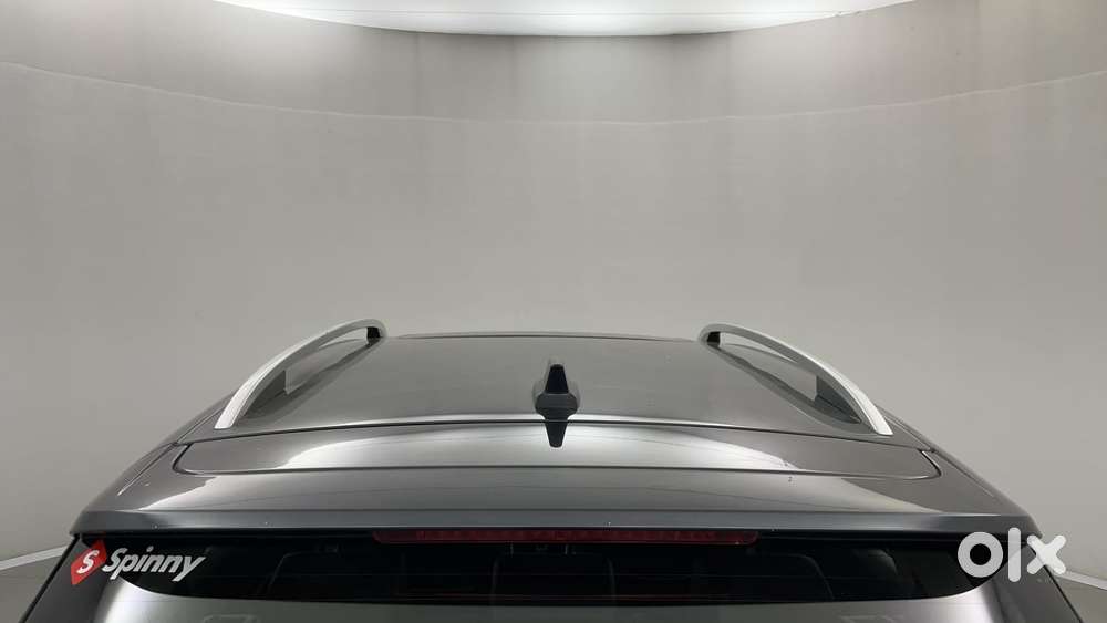 Volkswagen Taigun Topline 1.0 Tsi Mt (electric Seats), 2022, Petrol