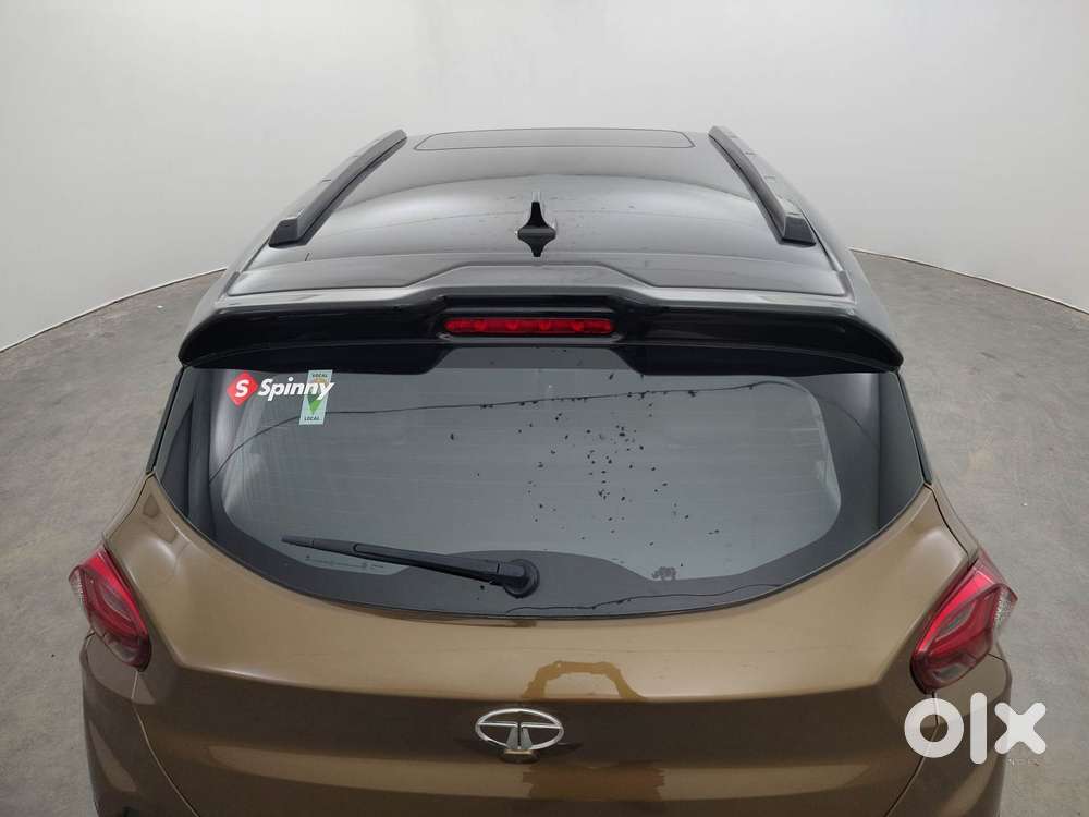 Tata Punch Creative Flagship Dual Tone Amt, 2023, Petrol