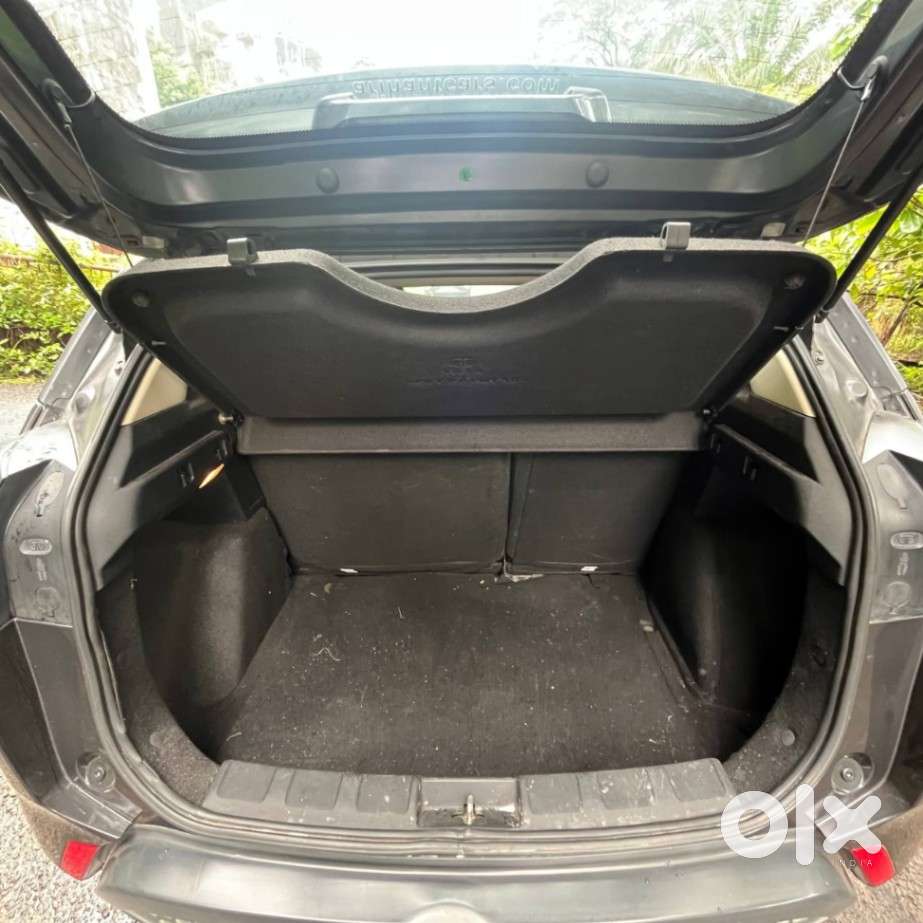 Tata Nexon 1.5 Revotorq Xza Plus Dualtone, 2019, Diesel