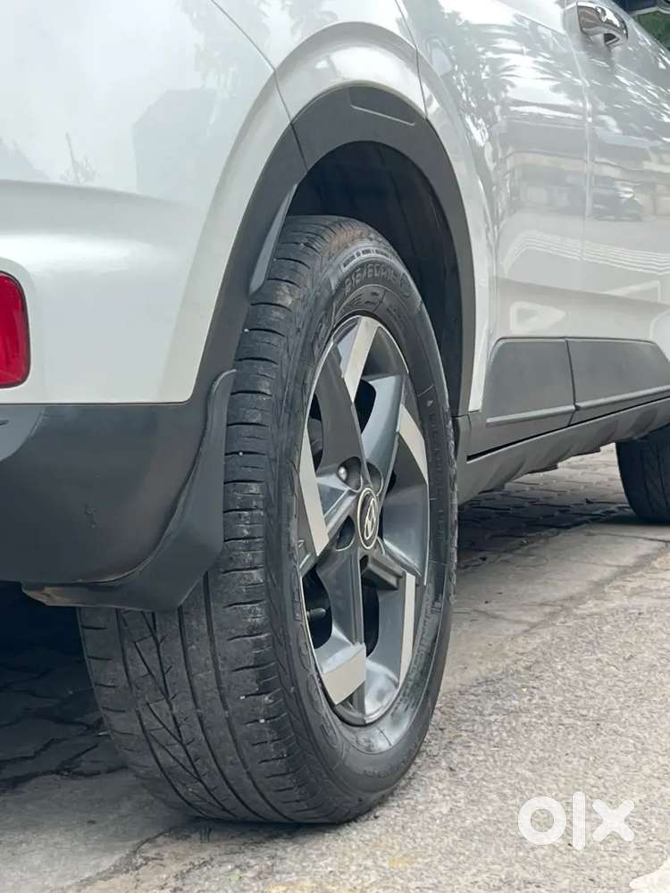 Hyundai Venue Diesel 2021 Car