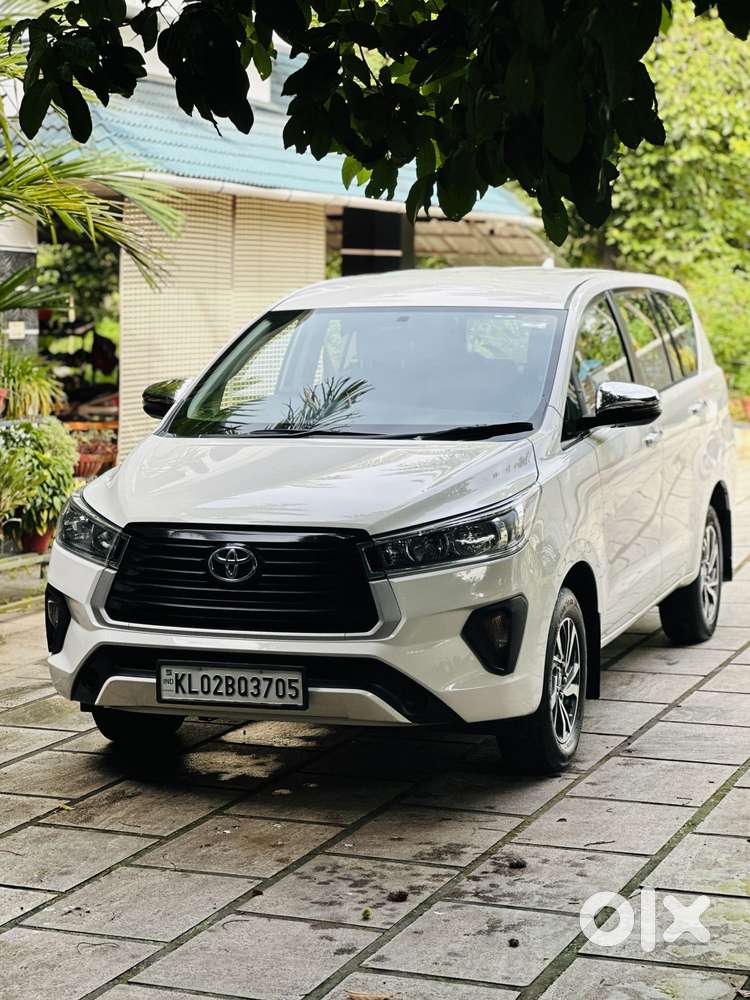 Toyota Innova Crysta 2.4 G Plus Mt 7 Str, 2021, Diesel