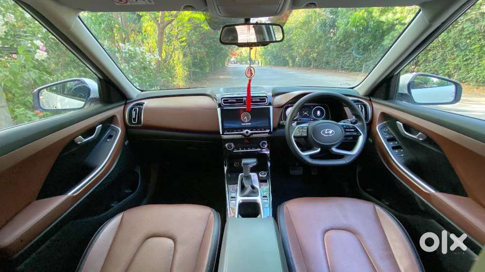 2022 Hyundai Alcazar Signature Diesel Automatic  15,000 Kms  Executi