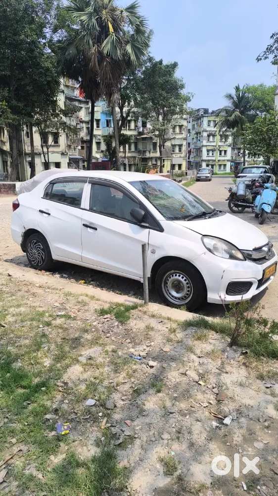 Honda Amaze Commercial Car