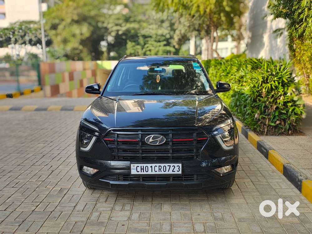 Black Creta Knight Edition With Panaromic Sunroof Excellent Condition