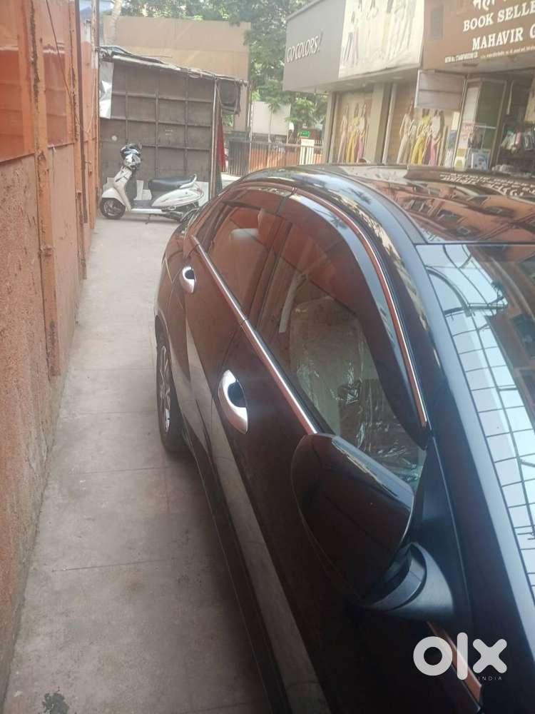 Selling My Verna Ivt Petrol Automatic 1.5
