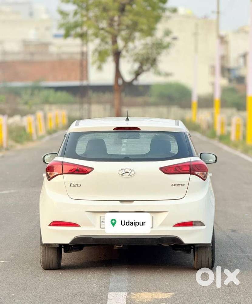 Hyundai I20 Sportz 1.2 Bs-iv, 2018, Petrol
