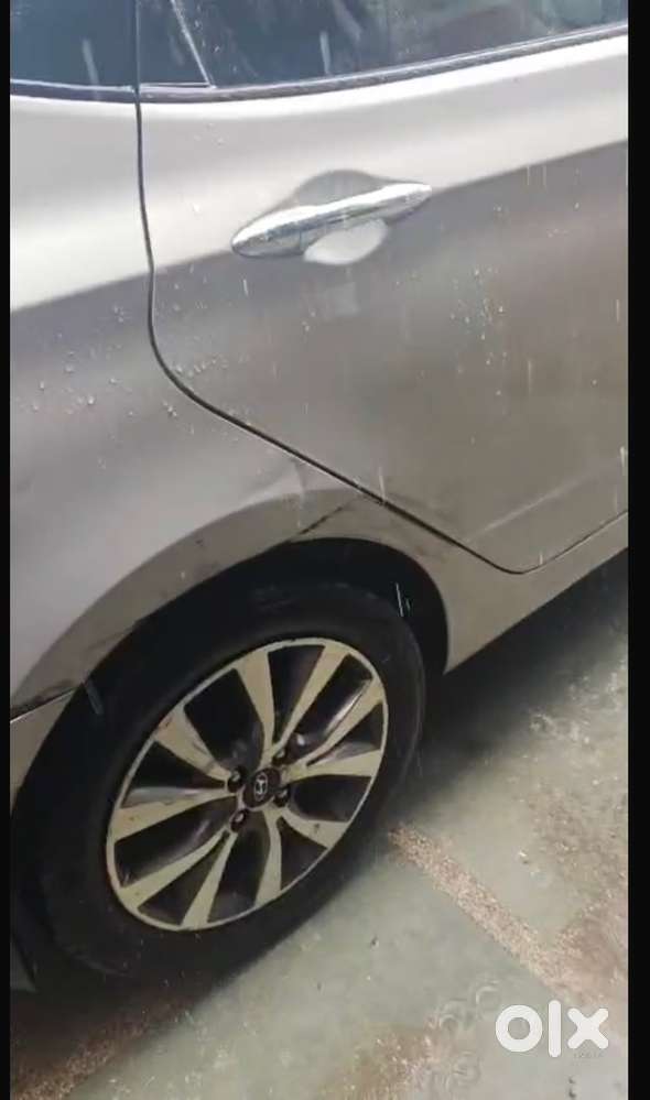 Hyundai Verna 2018 Petrol 75000 Km Driven