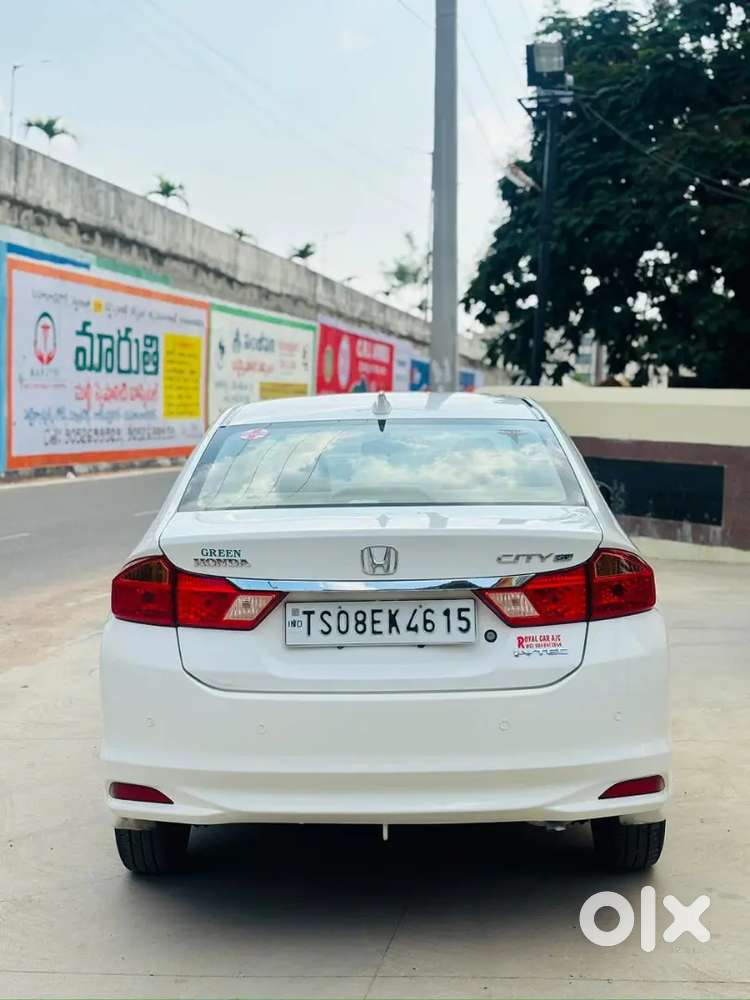 Honda City 2015 1.5 V Mt