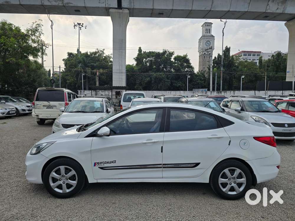 Hyundai Fluidic Verna 1.6 Vtvt S, 2012, Petrol