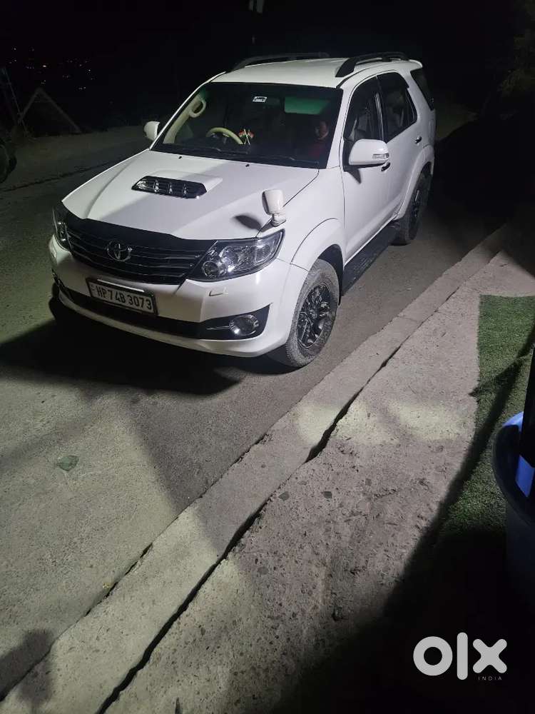 Toyota Fortuner 2015 Diesel 163000 Km Driven
