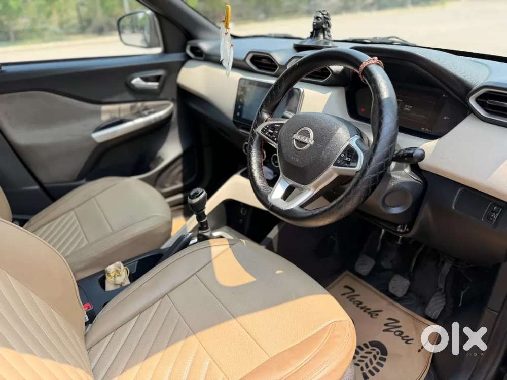 Nissan Magnite 1.0 Xv, 2022, Petrol