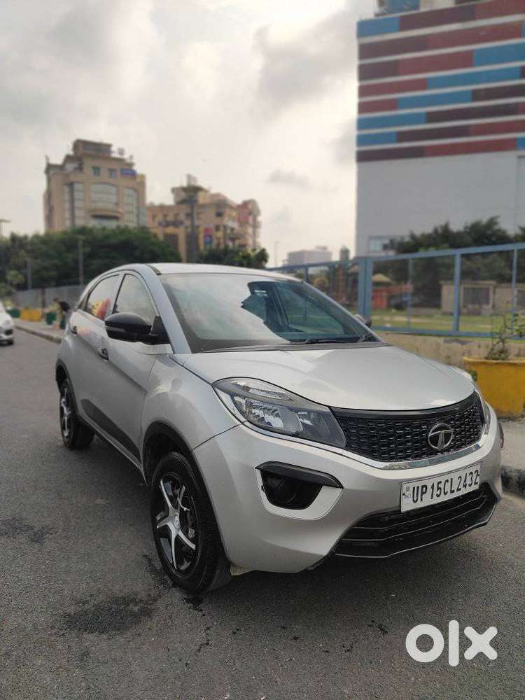 Tata Nexon 1.2 Revotron Xm (s), 2017, Diesel